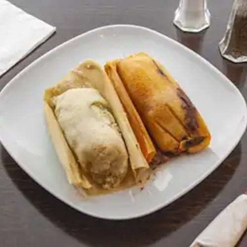 Tamal De Mole (Chicken).